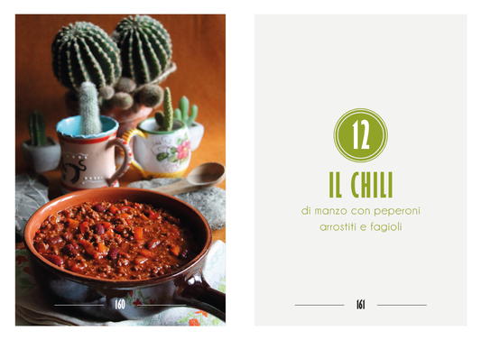 Il chili di manzo con peperoni arrostiti e fagioli